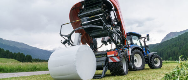 I BIO WORK ONTHEGROUND ALPIN NEWHOLLAND